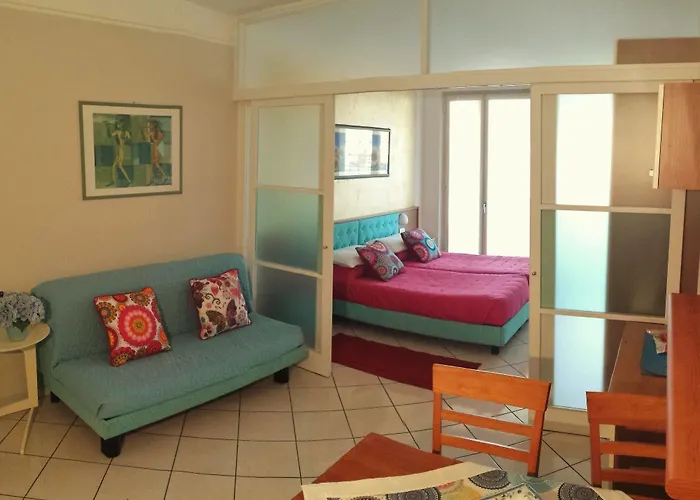 Апарт-отель Blue Lake Residence - Bardolino