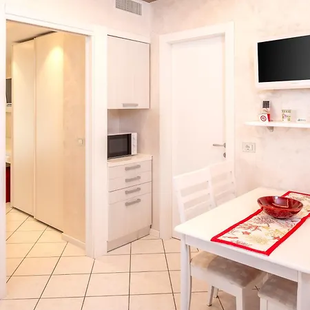 Blue Lake Residence - Bardolino 4* Bardolino