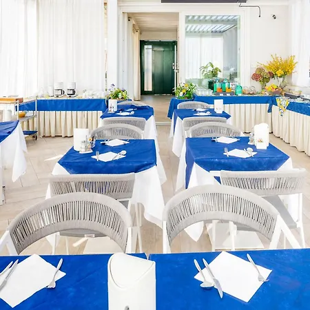 Апарт-отель Blue Lake Residence - Bardolino