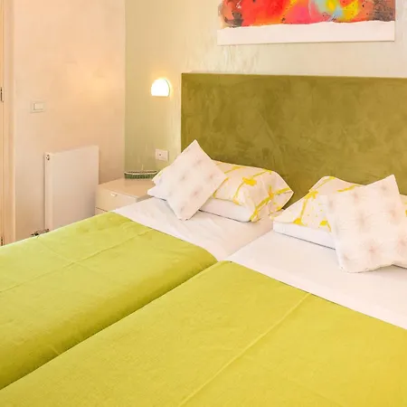 Blue Lake Residence - Bardolino Апарт-отель Бардолино