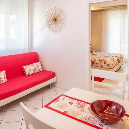 Blue Lake Residence - Bardolino Апарт-отель Бардолино
