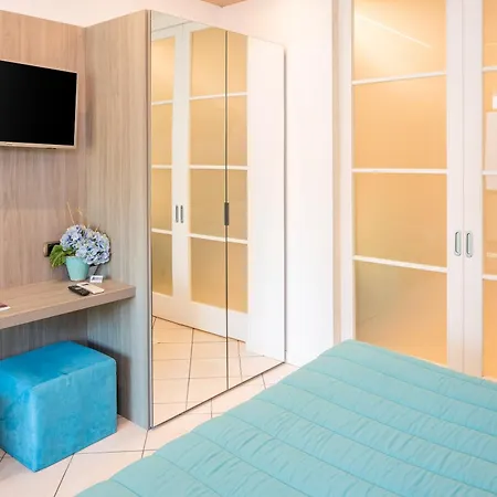 Blue Lake Residence - Bardolino Апарт-отель 3*