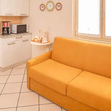 Blue Lake Residence - Bardolino 3* Бардолино