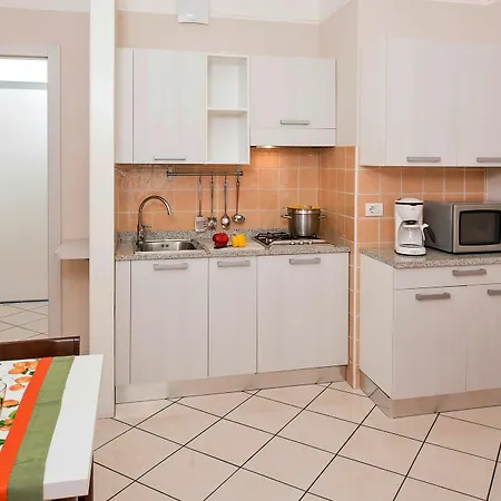 Апарт-отель Blue Lake Residence - Bardolino 3*