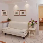 Lägenhetshotell Blue - 4*