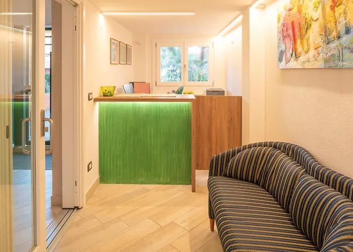 Blue Lake Residence - Bardolino Aparthotel