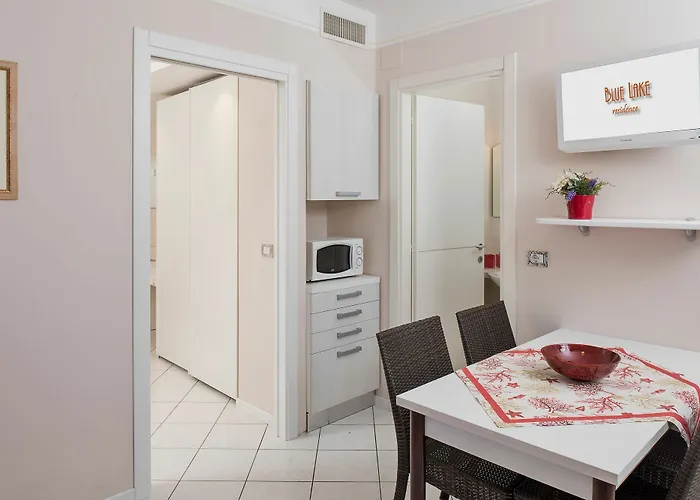 Aparthotel Blue Lake Residence - Bardolino 4*