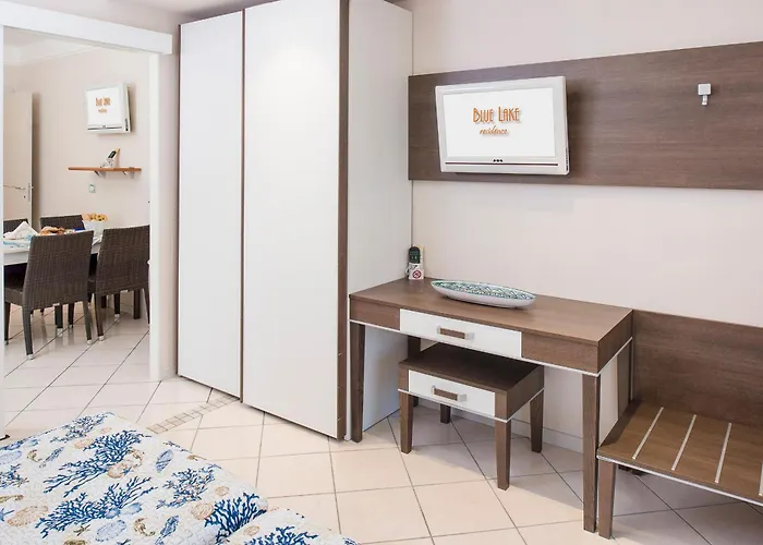 Blue Lake Residence - Bardolino Aparthotel